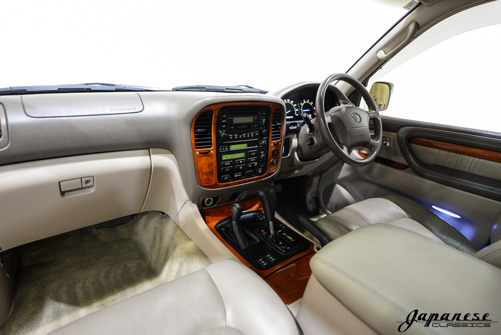2000 Toyota LC Cygnus