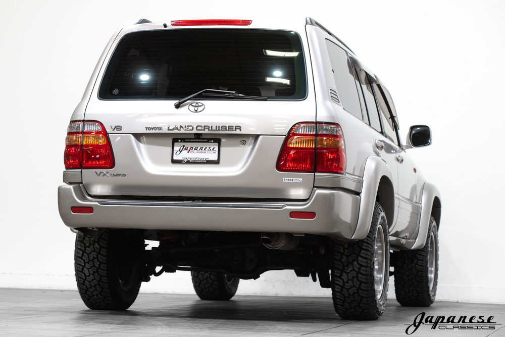 1999 Toyota Land Cruiser UZJ100