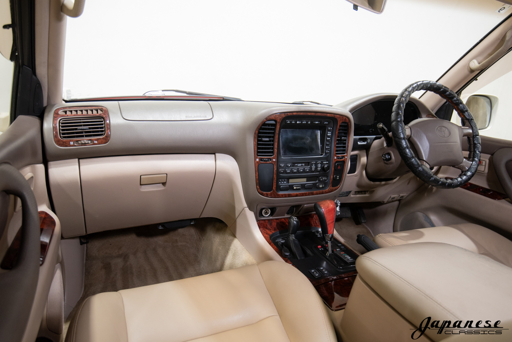 2000 VX Limited Land Cruiser