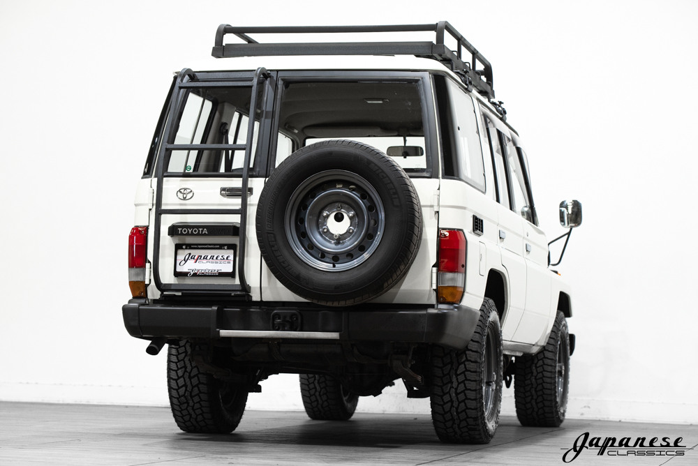 1992 Land Cruiser J77
