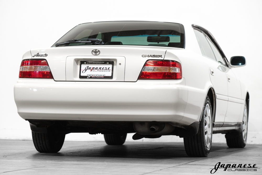 1997 Chaser Avante