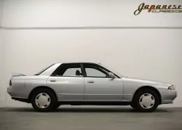 1990 Nissan Skyline GX-i