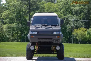 1991 Mitsubishi Delica