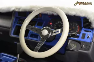 1990 Toyota Hiace