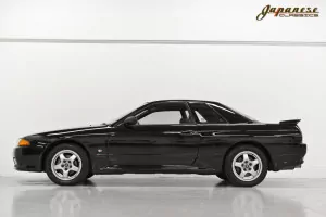 Amazon.com: Aoshima Nissan HCR32 Skyline GT GTS-t Type M '89