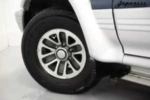 ハマケロ 1992 Mitsubishi Pajero XR-1 – Japanese Classics