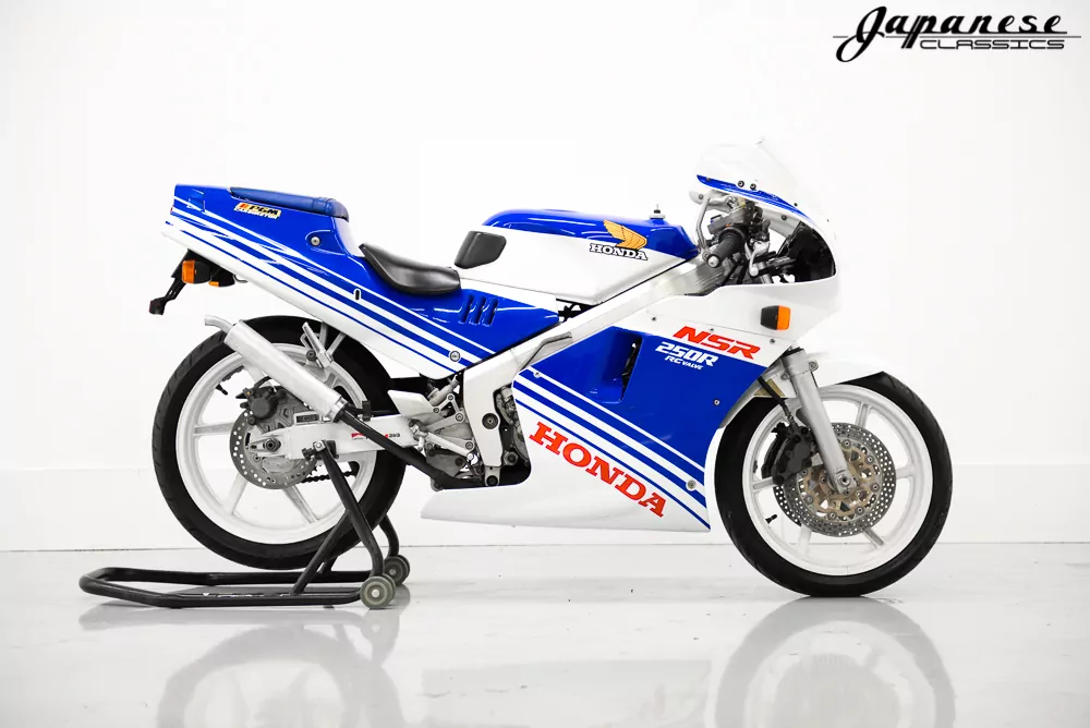 HONDA NSR250R カウル 青白ストライプ 1989 Honda NSR250R – Japanese Classics