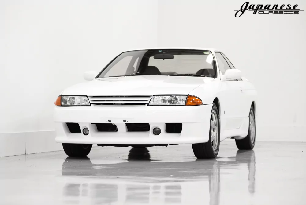 1993 Nissan Skyline R32 In Super White – Japanese Classics