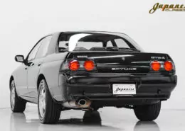 1990 Nissan Skyline GTS-4