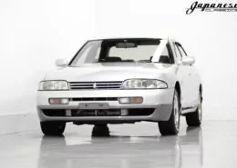 1993 Nissan Skyline ER33 Sedan