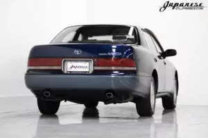 1/30 TOYOTA CROWN MAJESTA ダークブルーマイカ 1/30 TOYOTA CROWN MAJESTA ダークブルーマイカ Amazon | 1/30