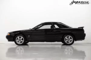 希少 1989年 NISSAN SKYLINE R32 サービス周報 希少 1989年 NISSAN SKYLINE R32 サービス周報 A 【公式通販】