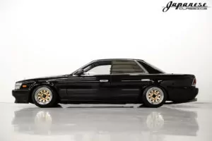 1992 Nissan Laurel C33 – Japanese Classics