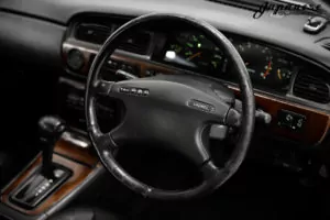 1992 Nissan Laurel C33 Medalist