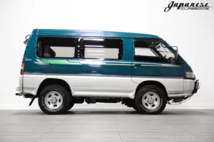 1994 Mitsubishi Delica Star Wagon Special Edition – Japanese Classics