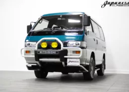 1994 Mitsubishi Delica Star Wagon Special Edition