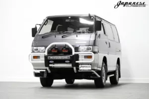 1991 Mitsubishi Delica 4X4