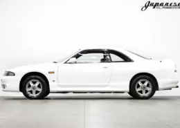 1994 Nissan R33 GTS-4