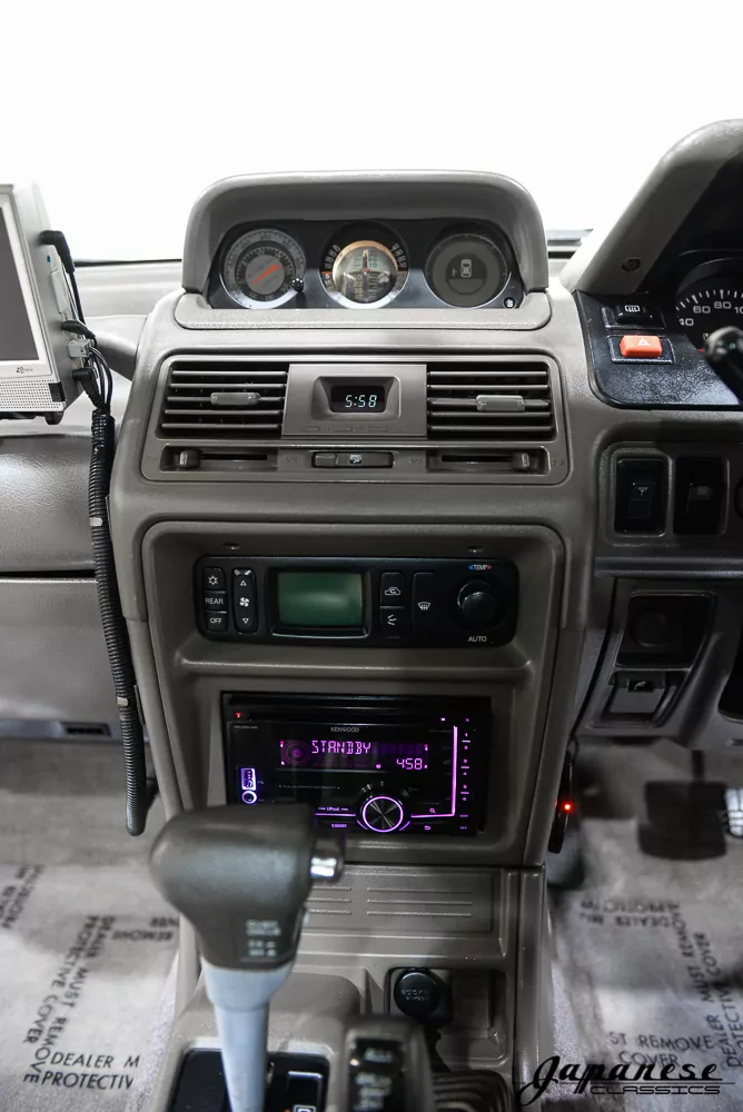 1996 Mitsubishi Pajero JDM car for sale — photo 11 of 25