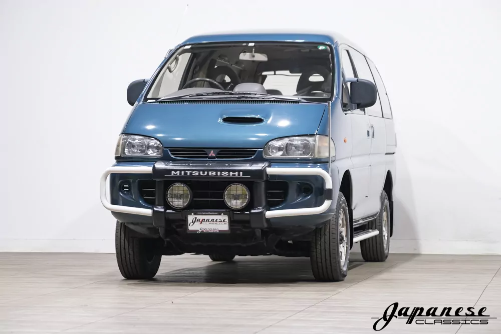 1994 Mitsubishi Delica JDM car for sale