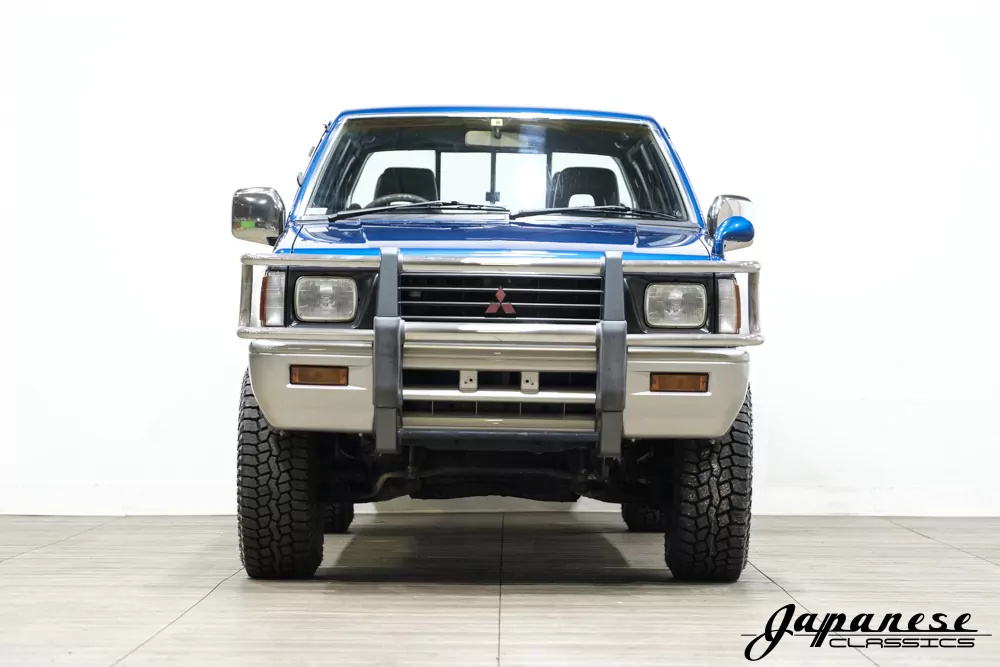 1993 Mitsubishi Strada – Japanese Classics