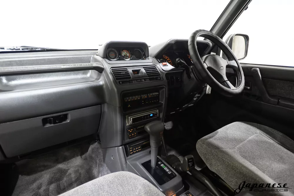 1995 Mitsubishi Pajero JDM car for sale — photo 9 of 25