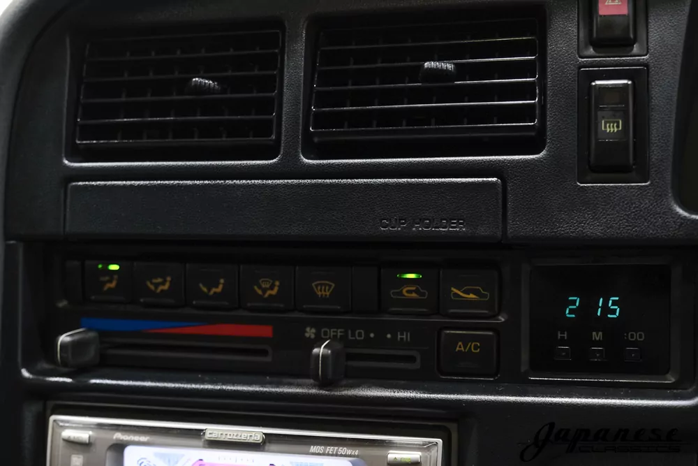 1995 Toyota Hilux Surf JDM car for sale — photo 11 of 25
