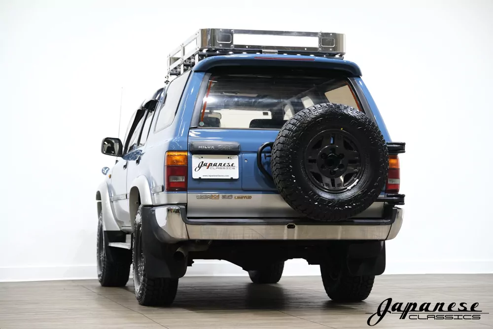 1995 Toyota Hilux Surf JDM car for sale — photo 8 of 25