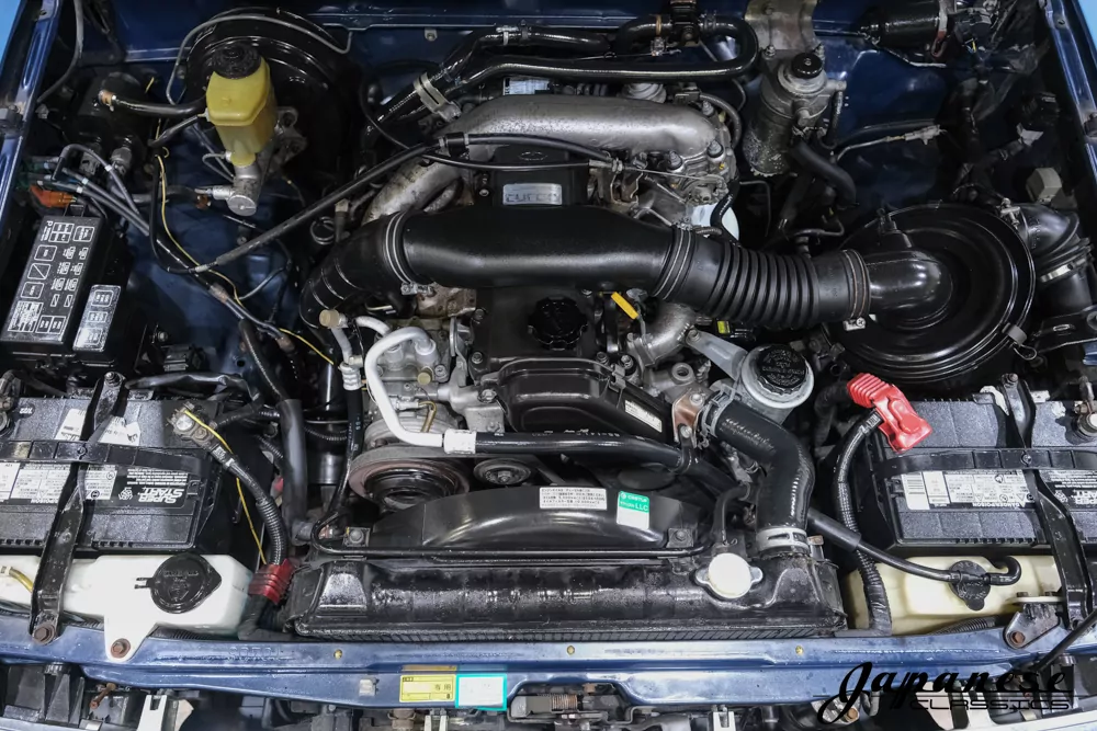 1995 Toyota Hilux Surf JDM car for sale — photo 24 of 25