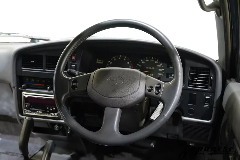 1992 Toyota Hilux Surf JDM car for sale — photo 15 of 25