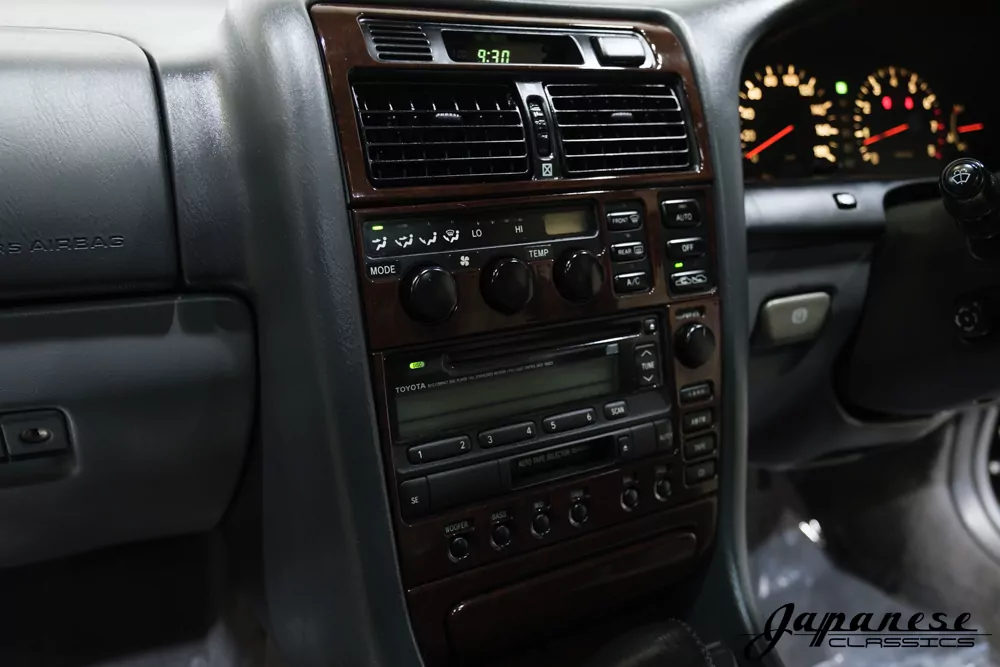 1995 Toyota Aristo JDM car for sale — photo 11 of 25