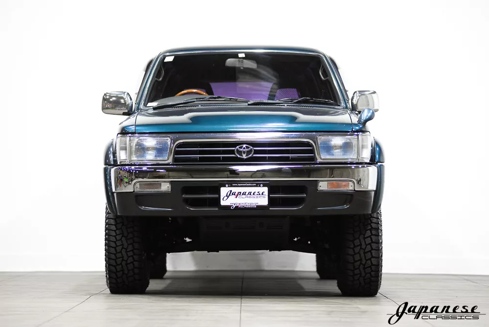 1993 Toyota Hilux Surf JDM car for sale — photo 2 of 25
