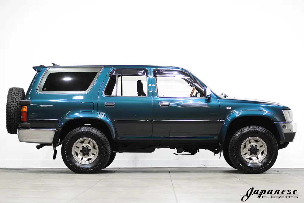 1993 Toyota Hilux Surf JDM car for sale — photo 5 of 25