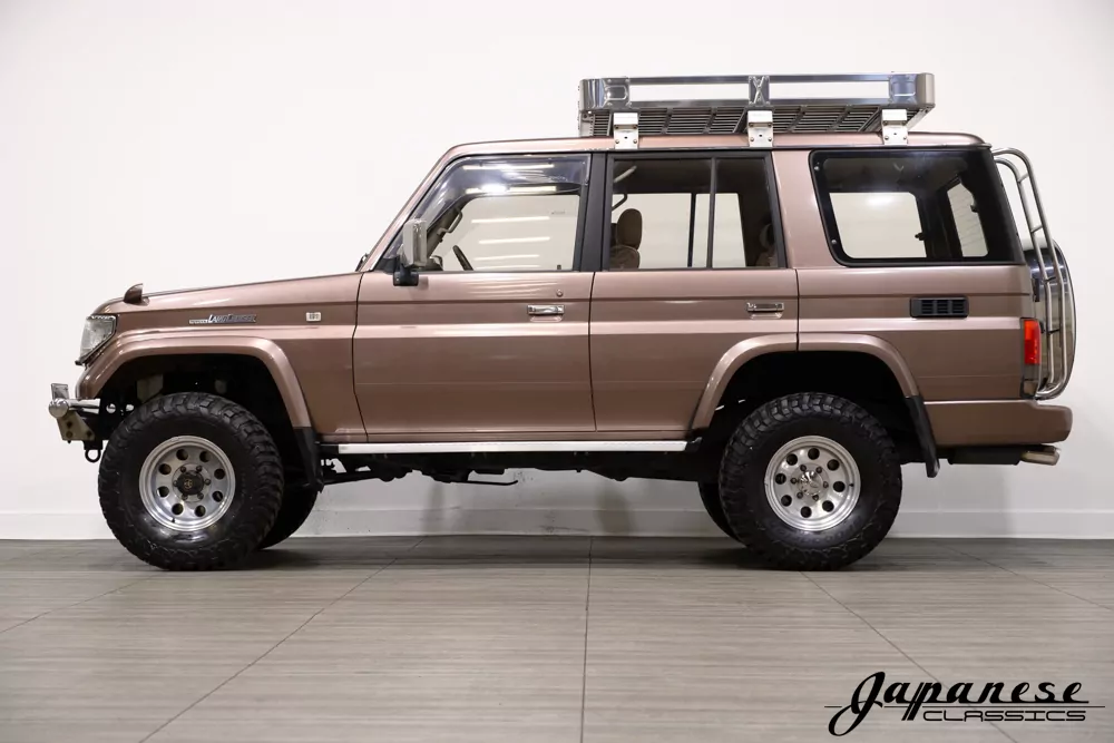 1994 Toyota Land Cruiser JDM car for sale — photo 5 of 25