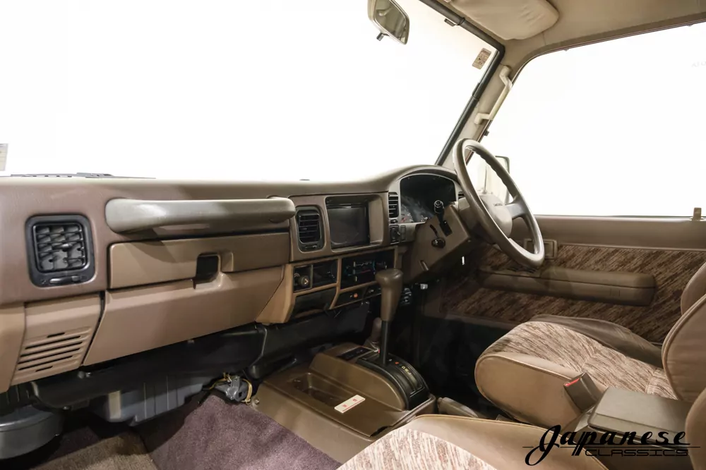 1994 Toyota Land Cruiser JDM car for sale — photo 9 of 25