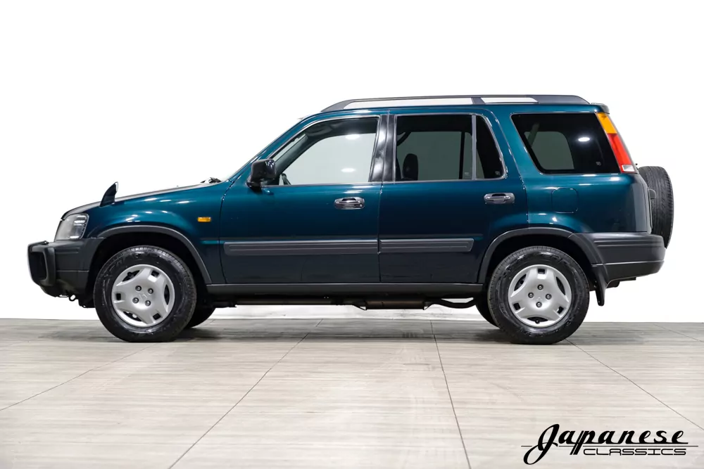 1996 Honda CR-V JDM car for sale — photo 4 of 25