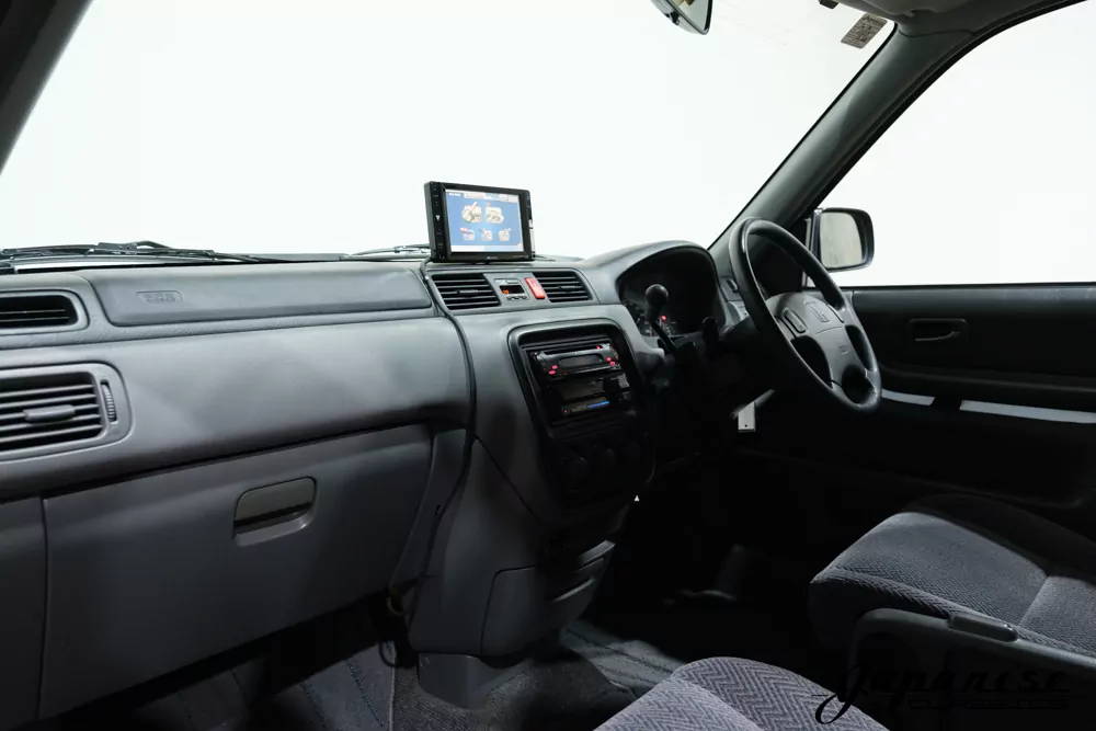 1996 Honda CR-V JDM car for sale — photo 9 of 25