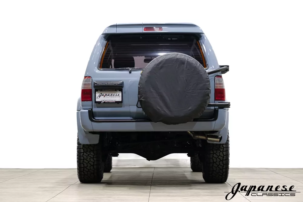 1995 Toyota Hilux Surf JDM car for sale — photo 7 of 25