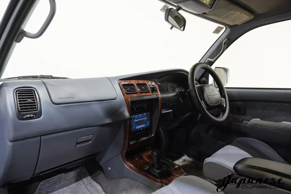 1995 Toyota Hilux Surf JDM car for sale — photo 9 of 25