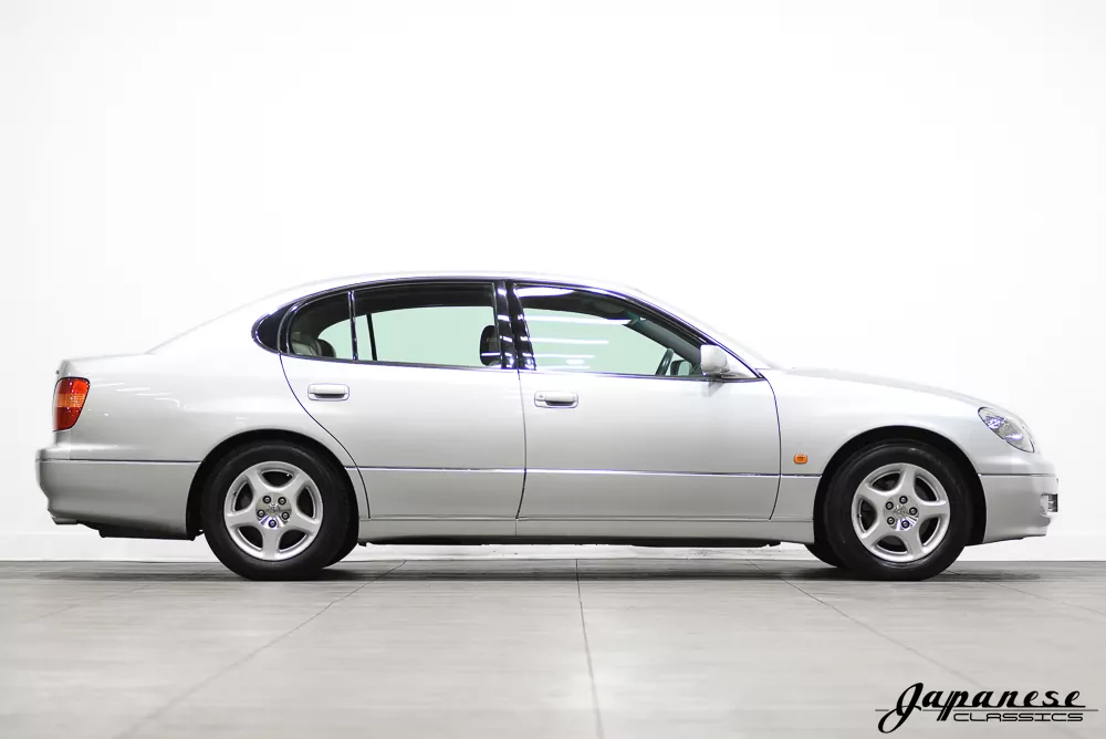 1997 Toyota Aristo JDM car for sale — photo 5 of 25