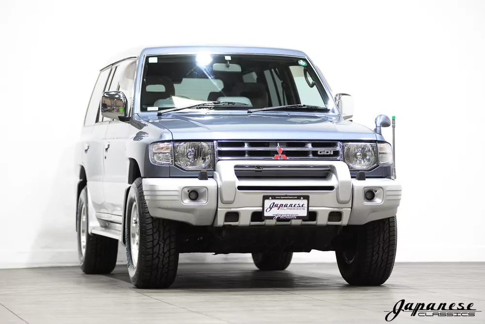 1997 Mitsubishi Pajero JDM car for sale — photo 3 of 25