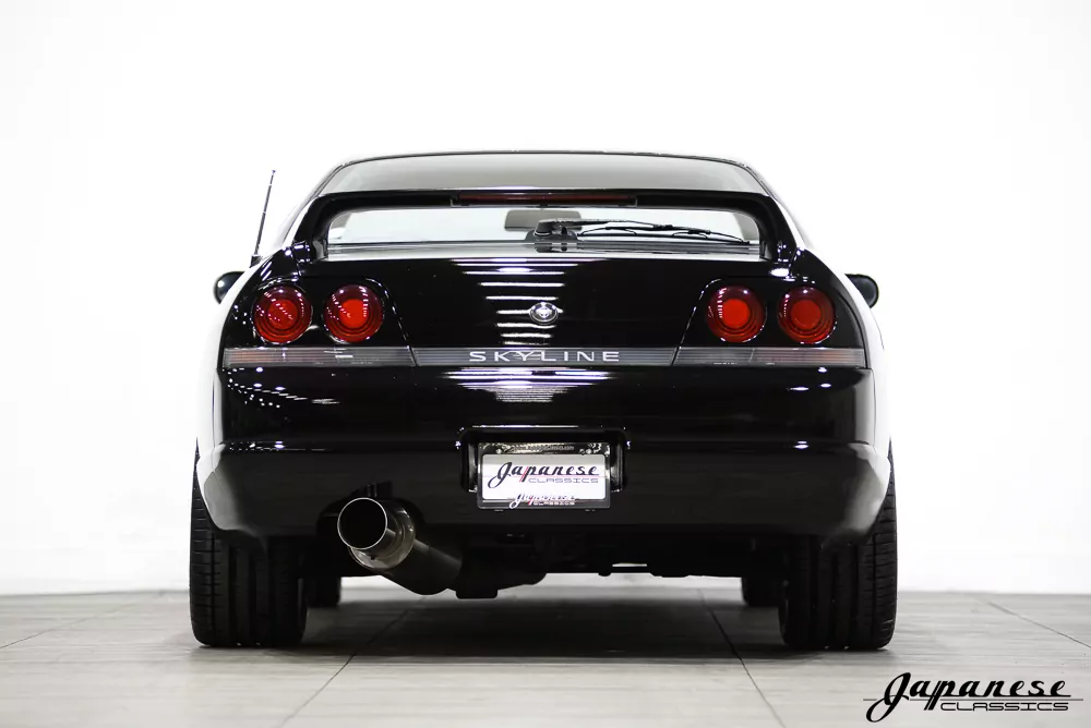 1993 Nissan Skyline JDM car for sale — photo 7 of 25