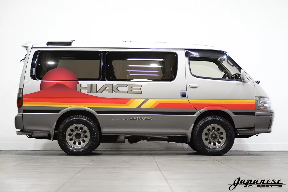1998 Toyota HiAce JDM car for sale — photo 5 of 25
