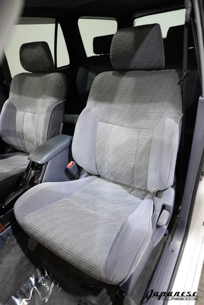 1997 Toyota Hilux Surf JDM car for sale — photo 17 of 25