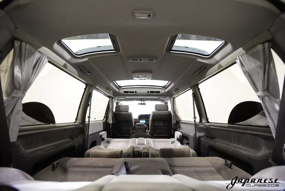 1998 Toyota HiAce JDM car for sale — photo 22 of 25