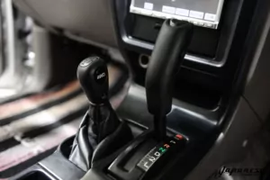 1997 Hilux Surf 2.7L Locked