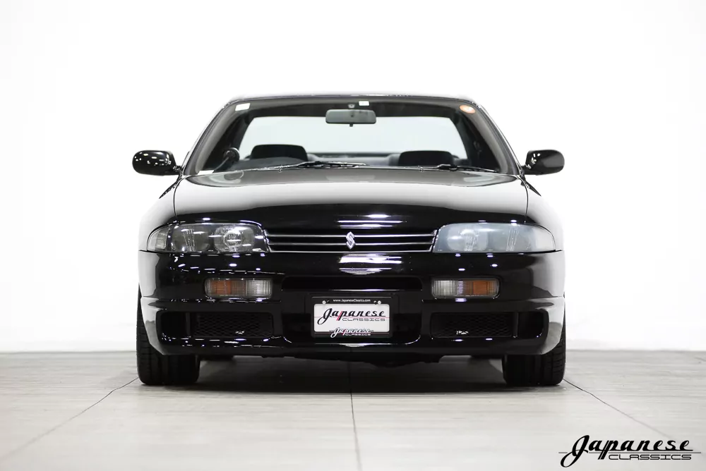 1993 Nissan Skyline JDM car for sale — photo 2 of 25
