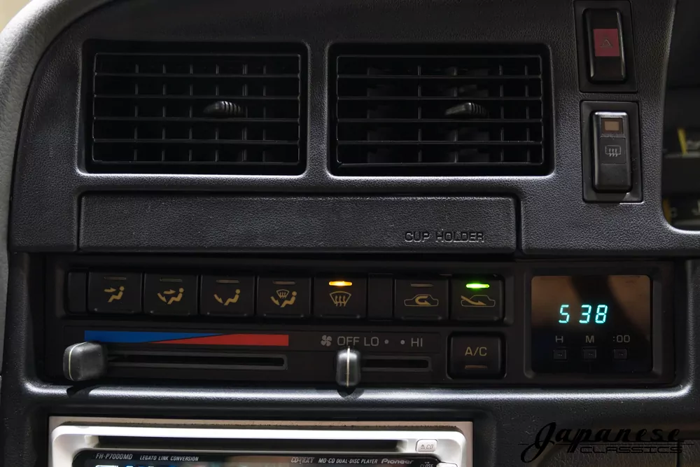 1994 Toyota Hilux Surf JDM car for sale — photo 10 of 25