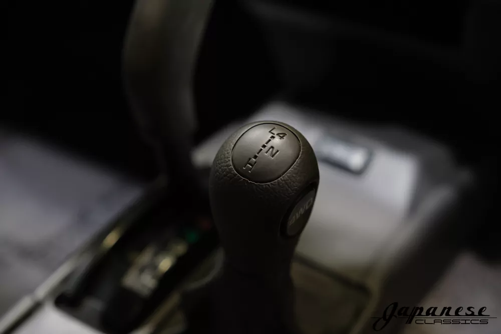 1994 Toyota Hilux Surf JDM car for sale — photo 13 of 25