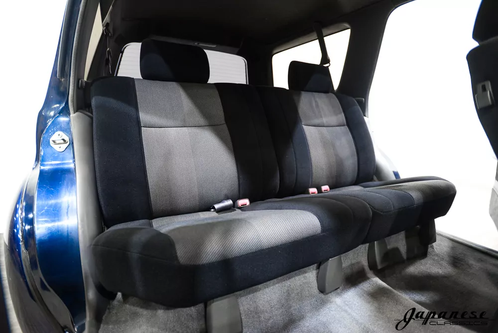 1994 Toyota Hilux Surf JDM car for sale — photo 17 of 25